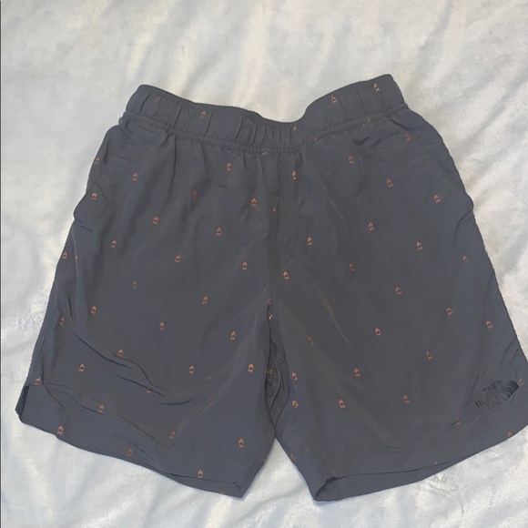 The North Face Charcoal swim Shorts orange campfire print size mens small - Picture 1 of 6